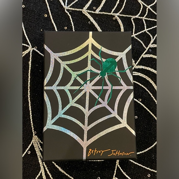 BETSEY JOHNSON NIB Glow In The Dark Ghost & Vampire Lips BOO Halloween Earrings - Picture 9 of 13